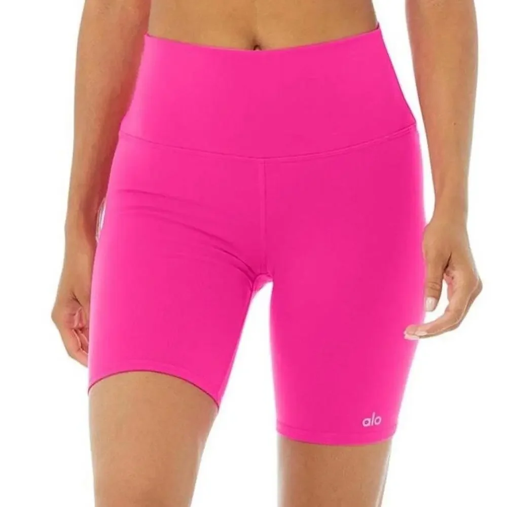 ALO Yoga Bright Pink High-Waist Biker Shorts - Size S